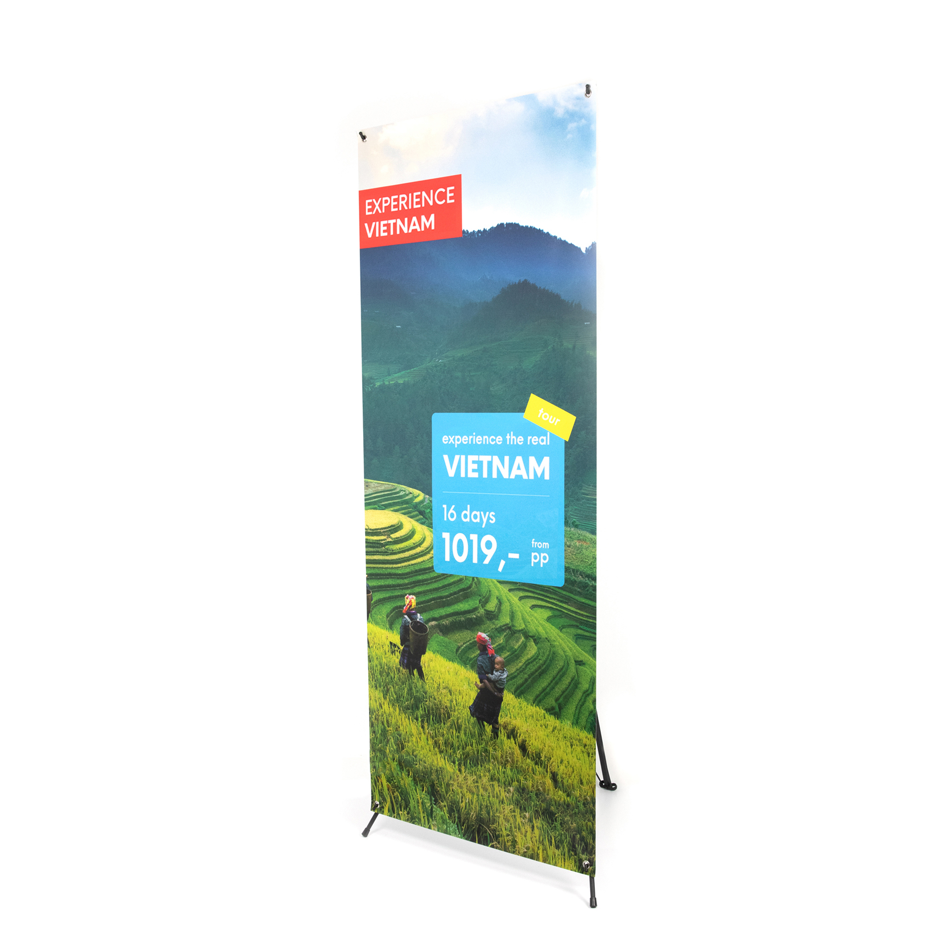 Detailansicht eines X Banners mit grünem Grasdesign, zeigt die Befestigung und den Standfuß.