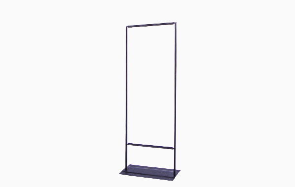 Easymag Farbe Hardware 60X160 Wing in Schwarz, freistehender Rahmen ohne Inhalt.