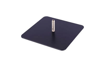 Schwarze Bodenplatte für Beachflag Easyflag, 6 kg, quadratisch mit Metallstift in der Mitte.