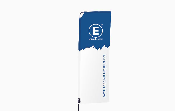 Fahne in quadratischer Form mit blauem oberen Teil und weißem unteren Teil, beschriftet mit 'EASYFLAG SQUARE MEDIUM SEASON' und dem Logo 'E'.