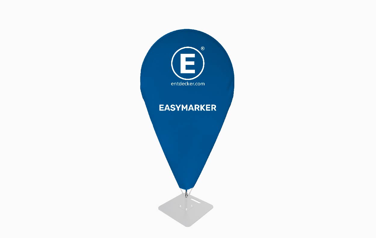 Easymarker aus Stoff in blauer Farbe mit dem Logo von ENTDECKER und der Aufschrift 'EASYMARKER'.