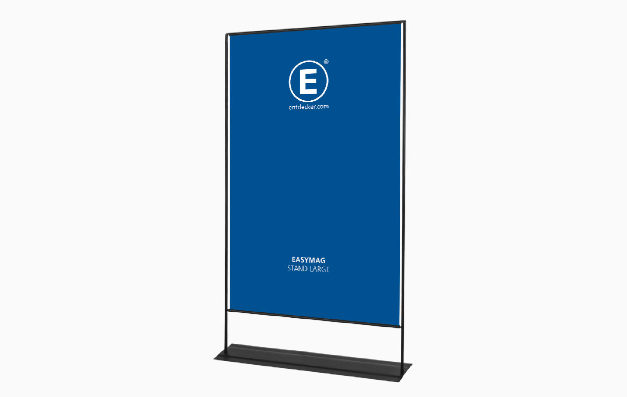 Easymag Größe Set 100X200 Classic in Schwarz, freistehendes Display mit blauer Fläche und dem Logo von ENTDECKER.