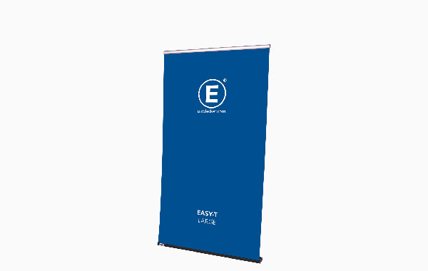 Rollup-Banner in Blau mit dem Schriftzug 'EASY-T LARGE' und einem Logo.