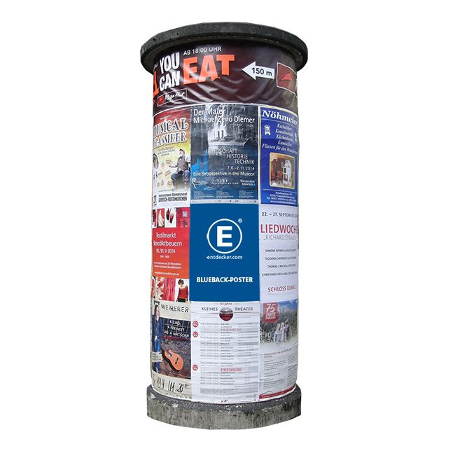 Litfasssäule mit verschiedenen Plakaten, darunter Werbung für Veranstaltungen und Angebote, sichtbar ist das Logo von ENTDECKER.