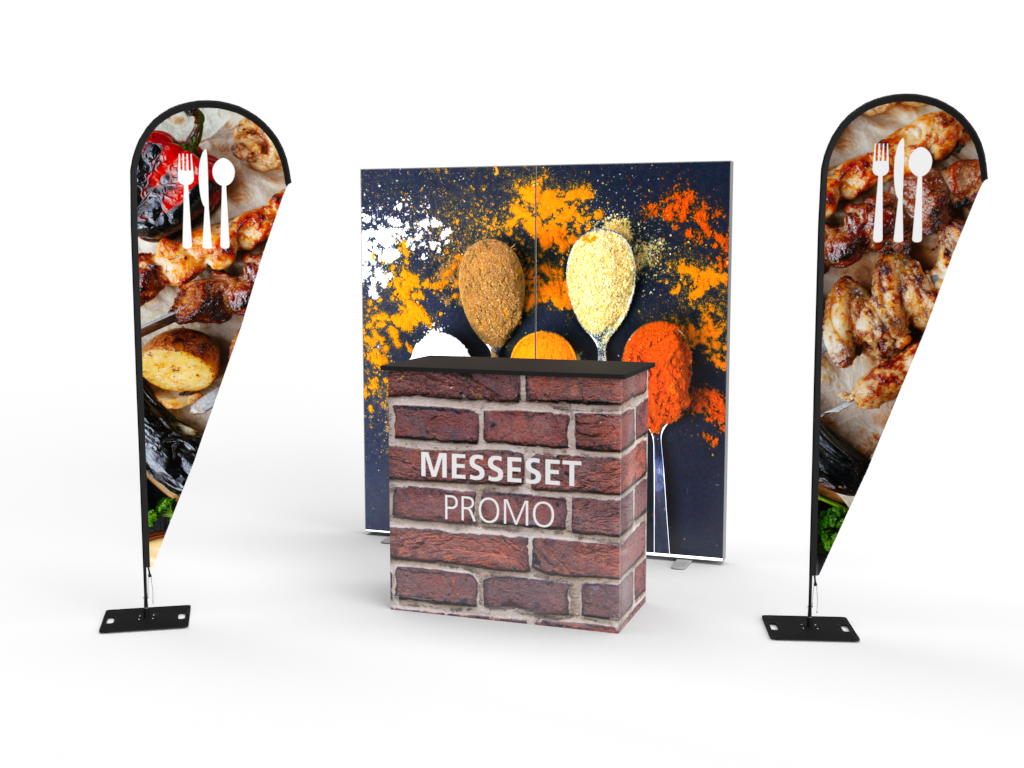 Messeset Promo mit einem Stehtisch, zwei Fahnen mit Essensmotiven und einem Hintergrund mit Gewürzen.