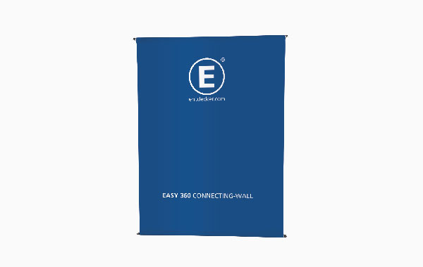Blaue Wand mit dem Text 'EASY 360 CONNECTING-WALL' und dem Logo von ENTDECKER.