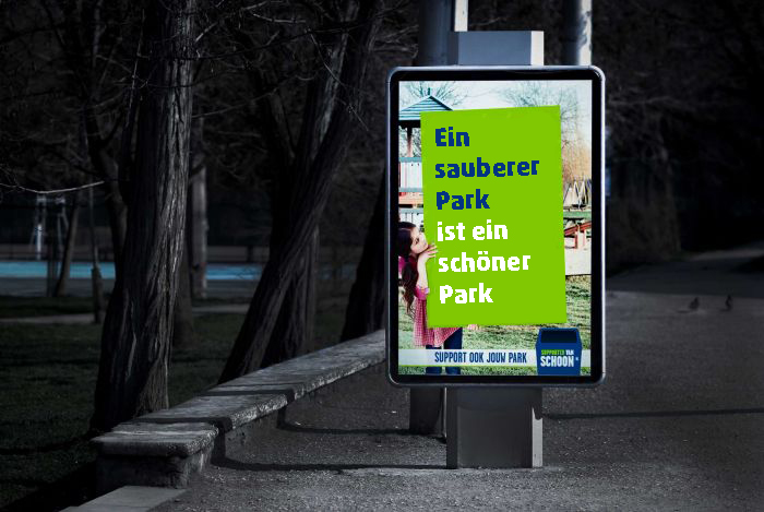 Stadtlichtplakat mit dem Text 'Ein sauberer Park ist ein schöner Park' und einem Bild von einem Park.