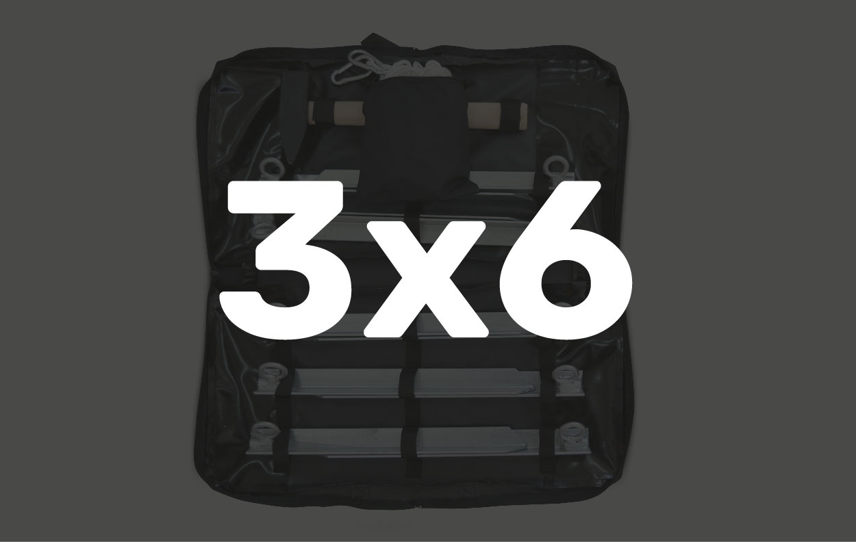 Sicherheitsset für Faltzelt 3x6, bestehend aus verschiedenen Zubehörteilen in einer schwarzen Tasche.